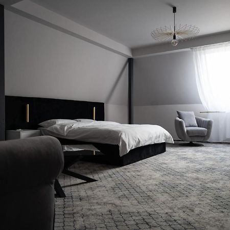 Hotel Cristal 클루지나포카 외부 사진