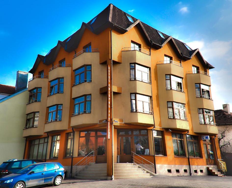 Hotel Cristal 클루지나포카 외부 사진